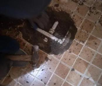 平度卫生间漏水维修公司为您分享下卫生间渗水如何处理及注意事项
